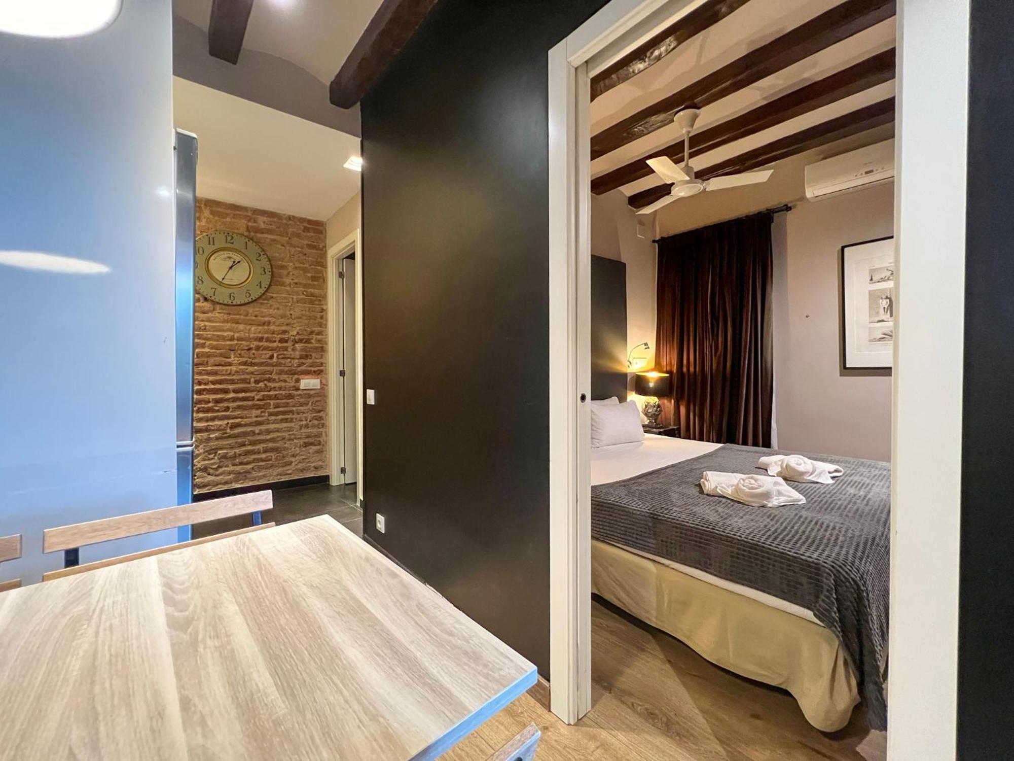 Stay U-Nique Apartments Est Barcelona Exteriör bild